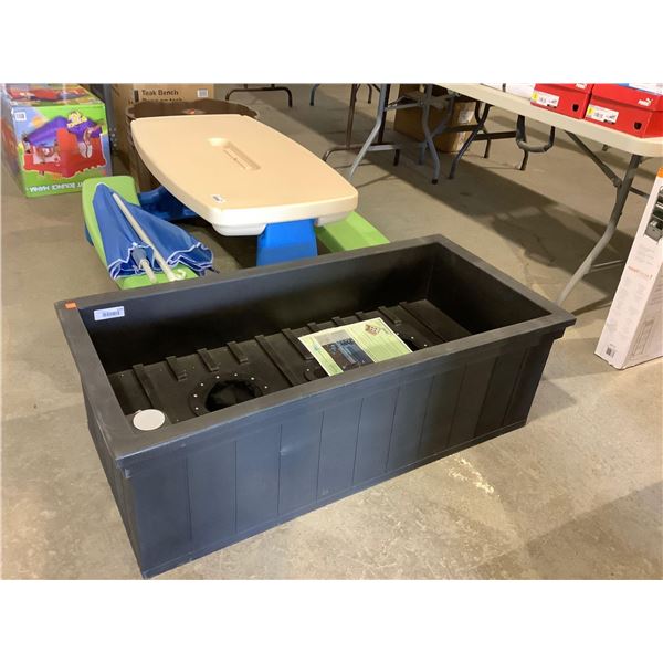 Equinox Desert Self-Watering Planter (22in x 46in x 15in H)
