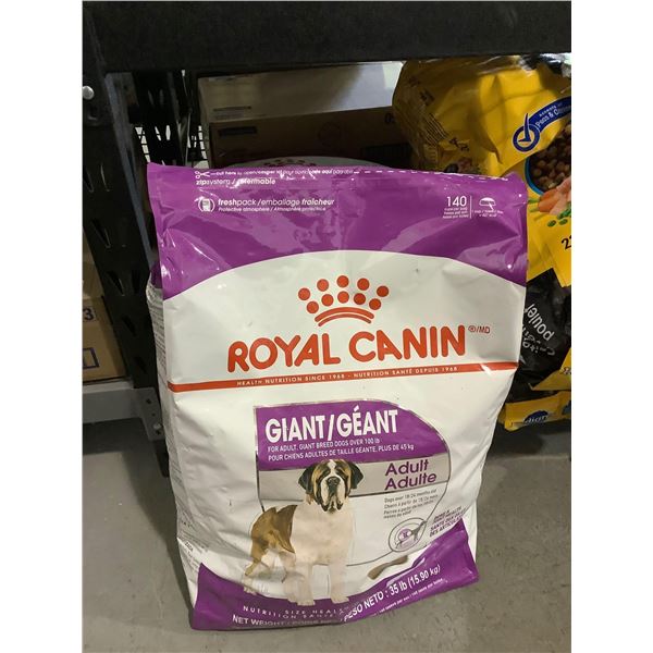 Royal Canin Giant Adult Dog Food (15.90kg)