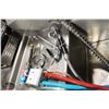 Image 3 : S/S 2 WELL SINK W/ DUAL DRAINBOARD W/ PRE RINSE