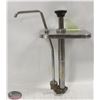 Image 1 : CONDIMENT DISPENSING PUMP LARGE