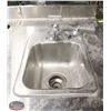 Image 3 : S/S COUNTER TABLE W/ HAND SINK AND FAUCET
