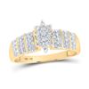 Image 1 : Round Prong-set Diamond Oval Cluster Ring 1/4 Cttw 10KT Yellow Gold
