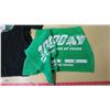Image 2 : Saskatchewan Roughriders Medium Shirt, Metal Bucket and 2 Dish Towels