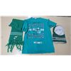 Image 1 : Saskatchewan Roughriders Scarf, Medium T-Shirt and Winter Headwear