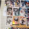 Image 5 : 200+ early 90s hockey trading cards