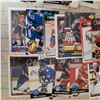Image 10 : 200+ early 90s hockey trading cards