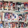 Image 13 : 200+ early 90s hockey trading cards