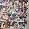 Image 3 : 200+ early 90s hockey trading cards