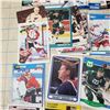 Image 10 : 200+ early 90s hockey trading cards