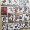 Image 3 : 100+ mostly Modern hockey cards