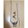 Image 1 : Antique necklace and earrings (blue) Coro