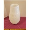 Image 2 : Huge White Blown Glass Vase