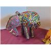 Image 3 : 3 decorated cloth elephants