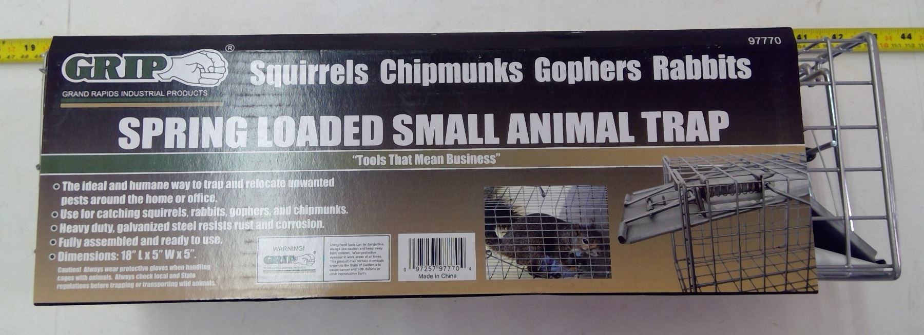NEW Spring Loaded Small Animal Trap - Schmalz Auctions