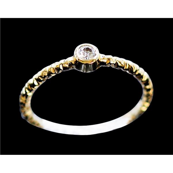 Diamond 0.09ct / 14K Yellow Gold Ring 1.58gram