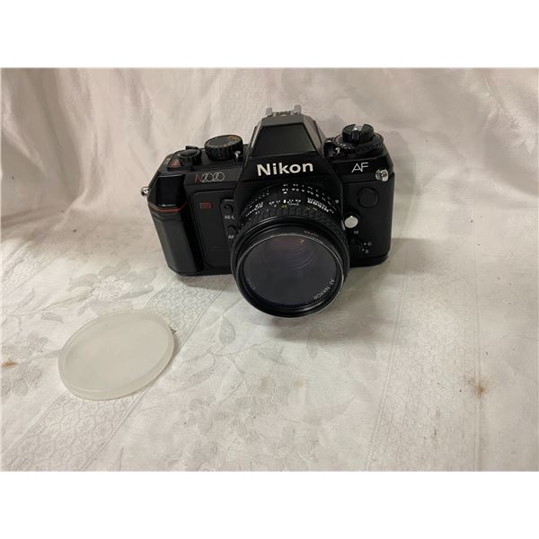 Nikon camera N2020