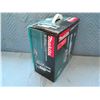 Image 2 : Makita 18V Compact Cordless Job Site Radio Model XRM02W New in Box