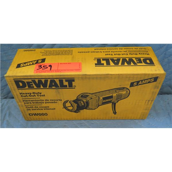 DeWalt Heavy-Duty Cut-Out Tool 5 Amps Model DW660 New in Box