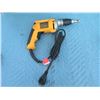 Image 2 : DeWalt DW272 VSR Drywall Screwdriver Type 5 120V AC 50/60 Hz 0-4000RPM