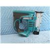 Image 2 : Makita XPT01Z Pin Nailer 23GA 1-3/8" Nail Length 18mm (11/16") New