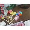 Image 27 : Misc Christmas: Artificial Wreaths & Tree, Tablecloths, Ornaments, Gift Bags, Bows, etc