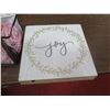 Image 31 : Misc Christmas: Artificial Wreaths & Tree, Tablecloths, Ornaments, Gift Bags, Bows, etc