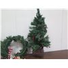 Image 32 : Misc Christmas: Artificial Wreaths & Tree, Tablecloths, Ornaments, Gift Bags, Bows, etc