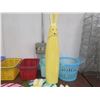 Image 16 : Multiple Plastic Baskets, Folding Chair, Bamboo Coasters, Chopsticks, Decorations, etc
