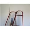 Image 2 : Rolling Red Metal 5 Step Warehouse Staircase Safety Ladder