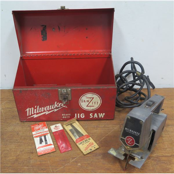 Milwaukee Sawzitt 6250 Corded Heavy Duty Jig Saw w/ Blades in Metal Case