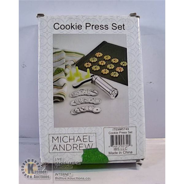 MICHAEL ANDREWS COOKIE PRESS SET