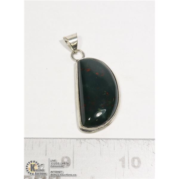 #33-NATURAL INDIA BLOODSTONE PENDANT