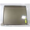 Image 1 : 4 NEW LARGE CAFETERIA TRAYS - GRAY