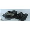 Image 1 : 2 PAIRS OF LADIES BLACK SANDLES