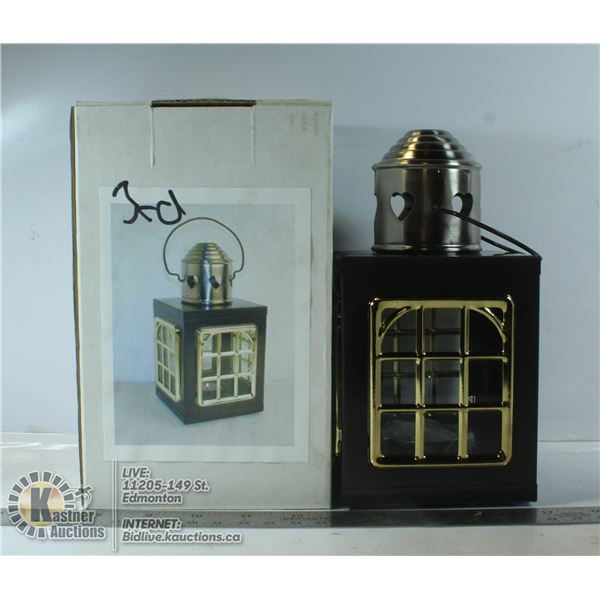 DECORATIVE CANDLE / TEALIGHT HOLDER LOOKS LIKE A