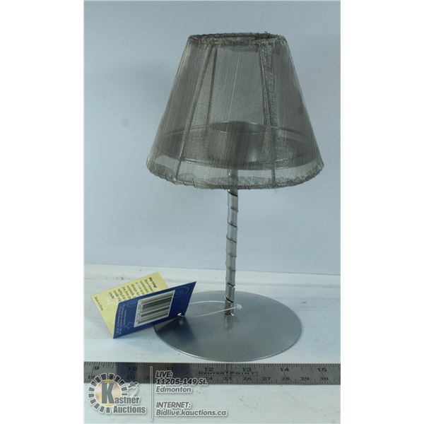 DECORATIVE CANDLE / TEALIGHT HOLDER LOOKS LIKE A