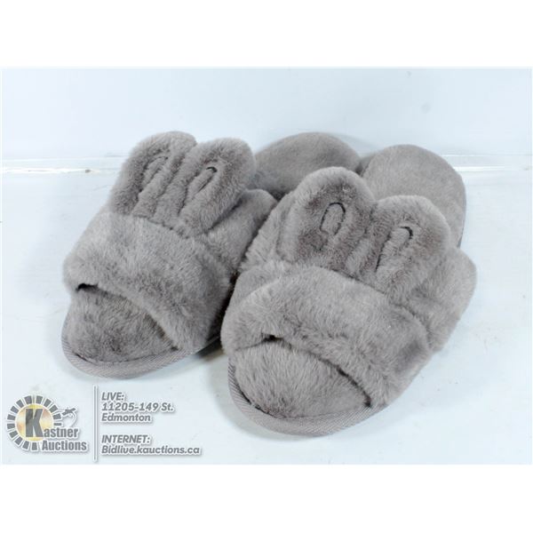 BERGMAN KELLY WOMEN'S SLIPPERS "THE BUNNY