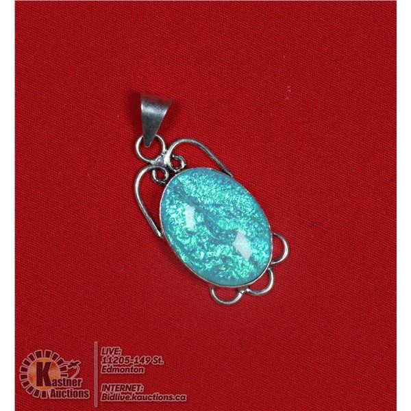 #92-TRIPLE OPAL PENDANT
