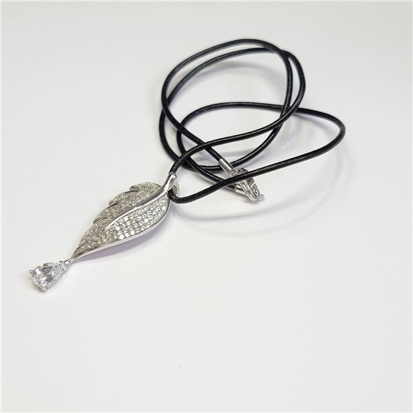 MZ1-189 SILVER CZ NECKLACE