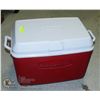 Image 1 : RUBBERMAID LARGE RED COOLER