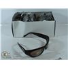 Image 1 : BOX OF 400UV PROTECTION DESIGNER STYLE WIDE FRAME