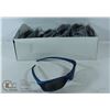 Image 1 : BOX OF MATTE BLUE NARROW FRAME SUNGLASSES DESIGNED