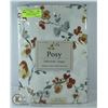 Image 1 : POSY 64 X84 INCH TABLECLOTH 100%TREATED POLYESTER