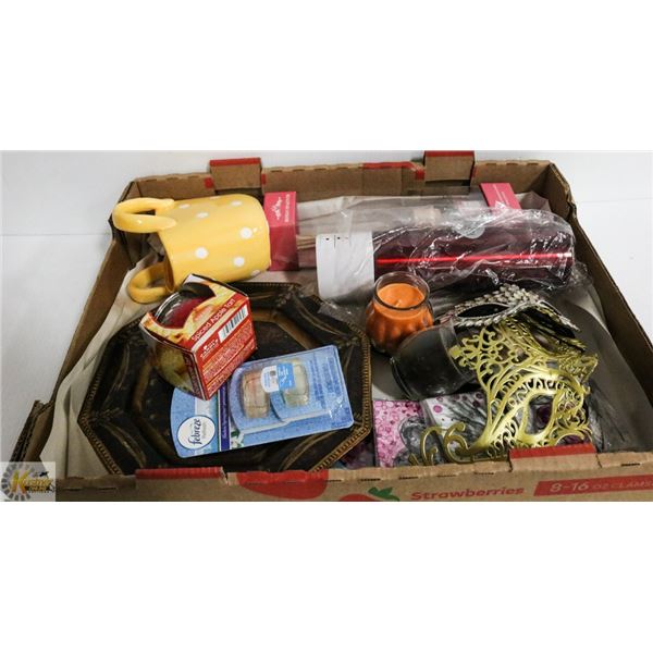 FLAT W/ HOUSEHOLD DECOR INCLUDES DECORATIVE