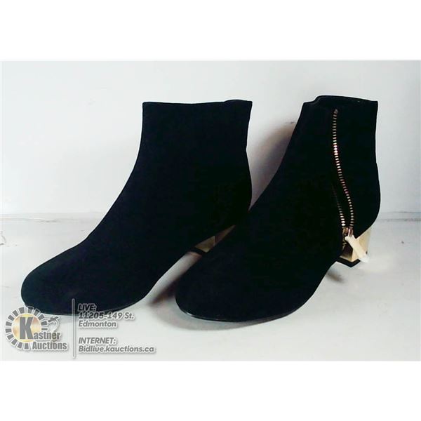 PAIR OF BLACK SEUDE ANKLE BOOTS, SIZE 8.5
