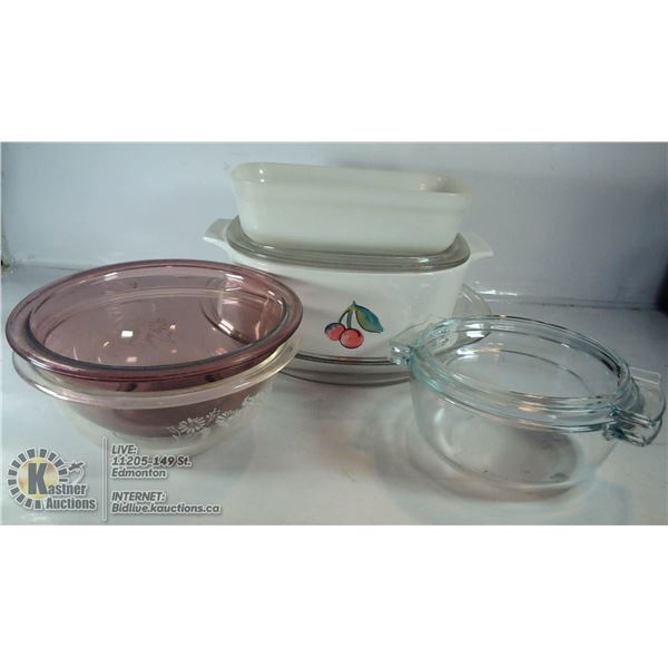 BOX OF ASSORTED PYREX KITCHEN WARES