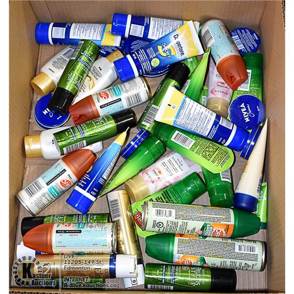 FLAT LOT OF SKIN CARE AND VARIOUS TRAVEL BOTTLES