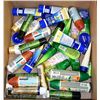 Image 1 : FLAT LOT OF SKIN CARE AND VARIOUS TRAVEL BOTTLES