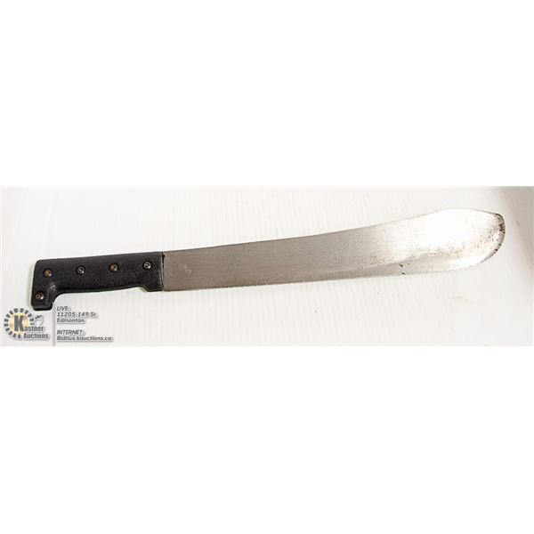 20 INCH LONG MACHETE GREEN SHEATH