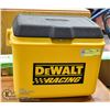 Image 1 : NEW DEWALT COOLER.